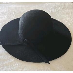 Soft Surroundings Wool Hat for women Black Vintage New